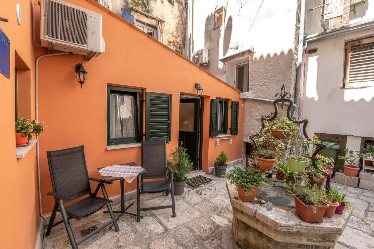 Studio App Dea In The Center Rovinj Exterior foto